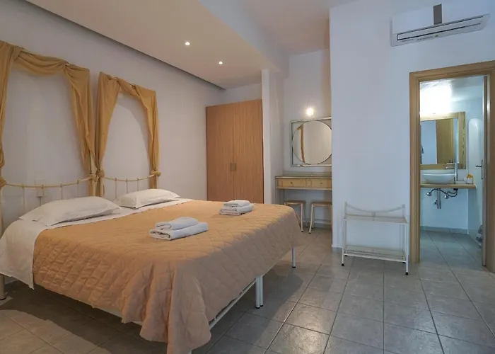 Casa Nostra Mykonos Boutique Rooms&studios *