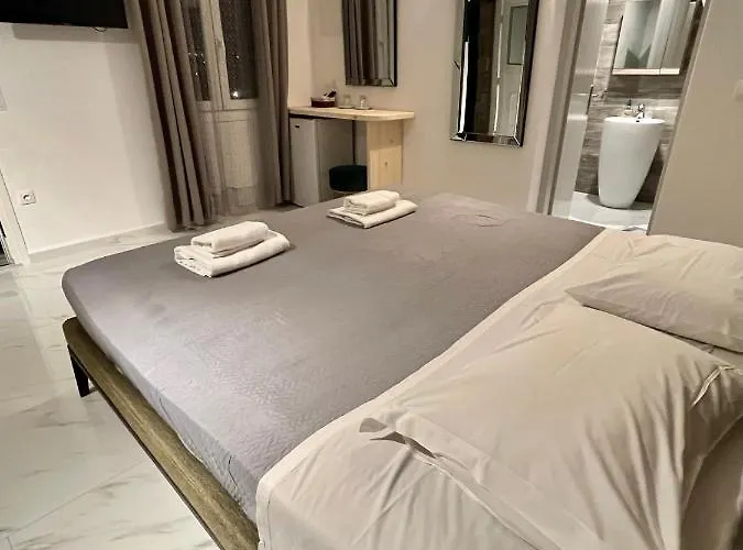 Casa Nostra Mykonos Boutique & グラストロス