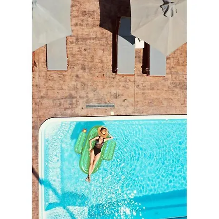 Casa Nostra Mykonos Boutique & Lejlighed *